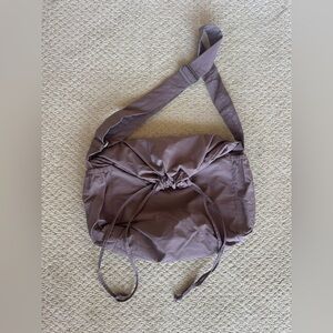 Uniqlo drawstring bag medium size